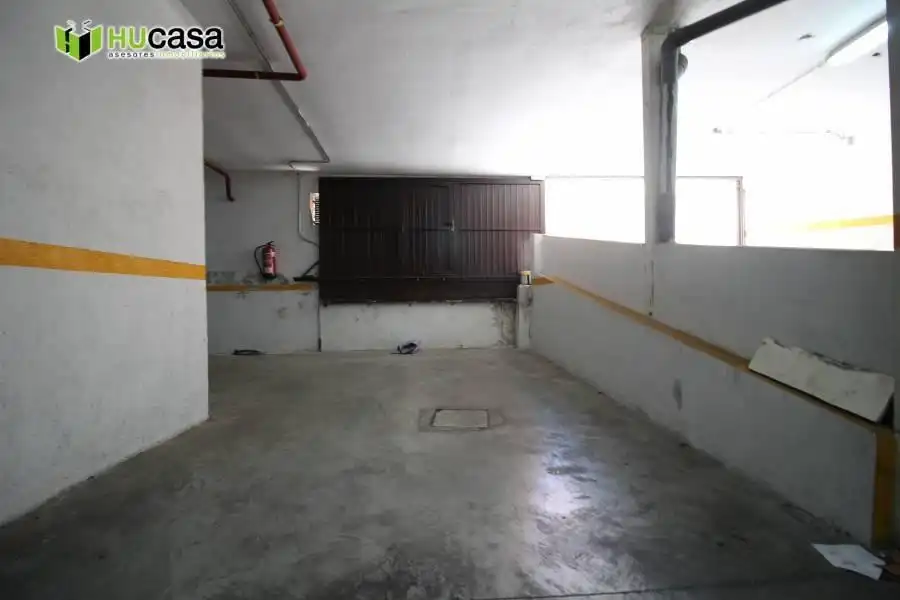 Garage for rent in  Toledo Capital