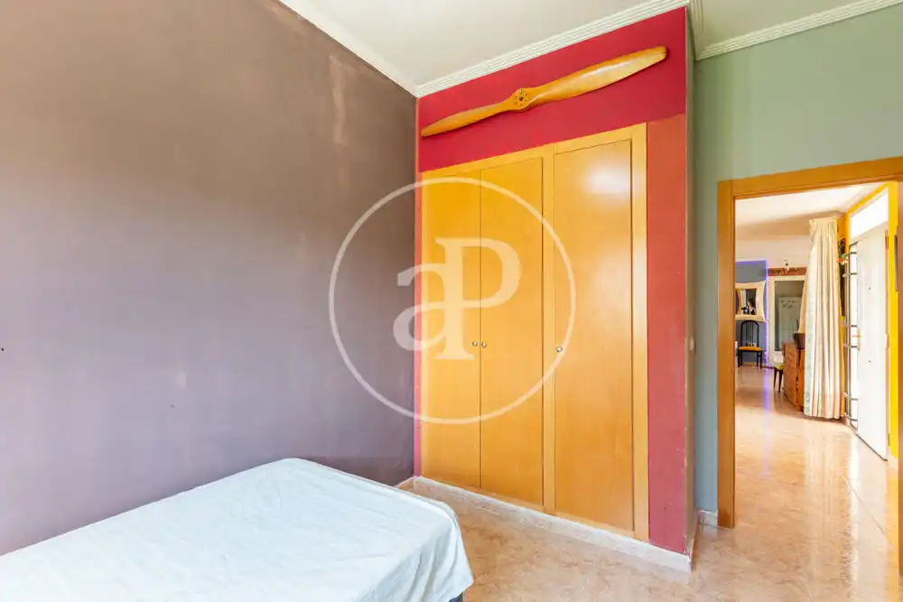 Bedroom of Houses for sale in Olocau  with Air Conditioner, Heating and Private garden