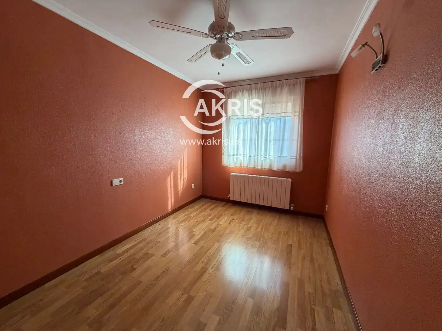 Dormitori de Casa adosada en venda en Toledo amb Aire condicionat, Jardí privat i Terrassa