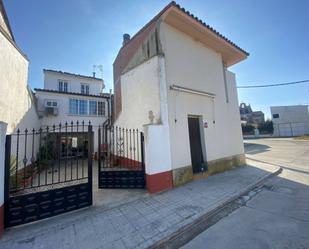 Exterior view of House or chalet for sale in Monzón  with Heating and Terrace
