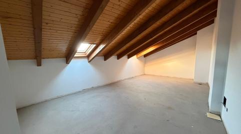 Photo 4 of Single-family semi-detached for sale in Travesía del Monasterio, 18, Cacabelos, León