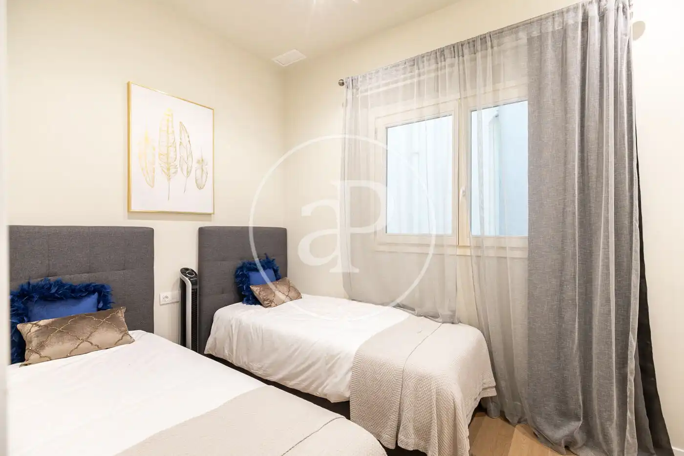 Schlafzimmer von Wohnung zum Verkauf in Barcelona mit Klimaanlage, Heizung und Möbliert