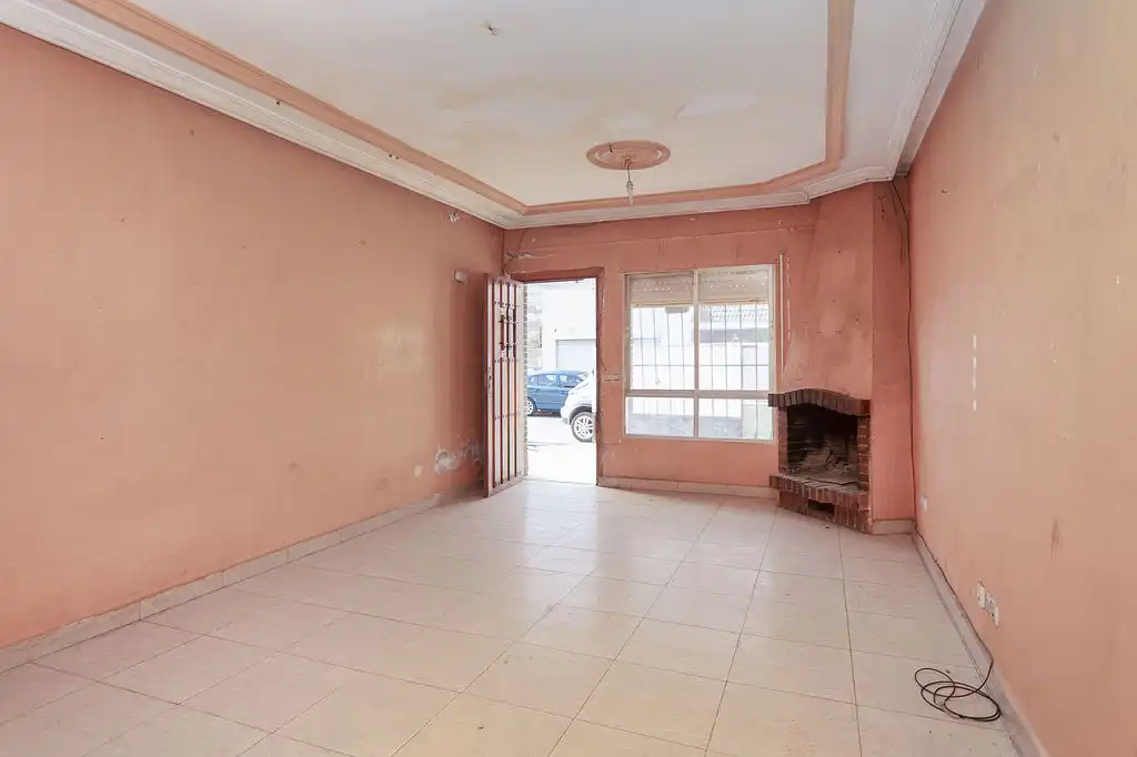 Sala d'estar de Casa adosada en venda en Cartagena
