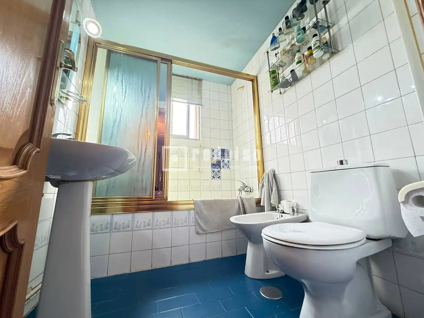 Baño de Piso en venta en Torrejón de Ardoz con Jardín privado, Terraza y Trastero