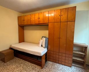 Bedroom of Flat to share in  Valencia Capital  with Air Conditioner, Heating and Furnished