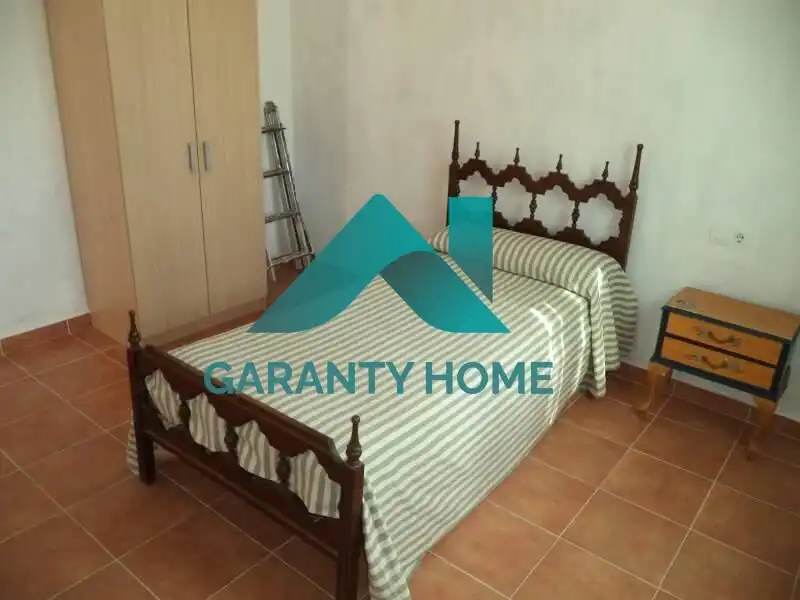 Dormitori de Casa o xalet en venda en Cáceres amb Terrassa i Moblat