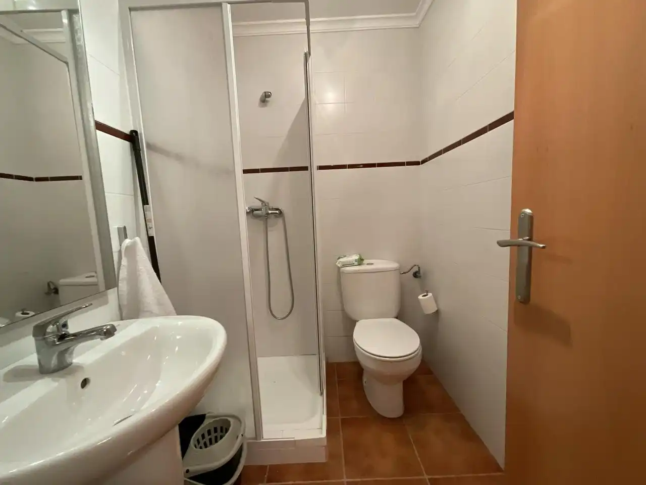 Baño de Piso en venta en Cirueña con Calefacción, Trastero y Amueblado
