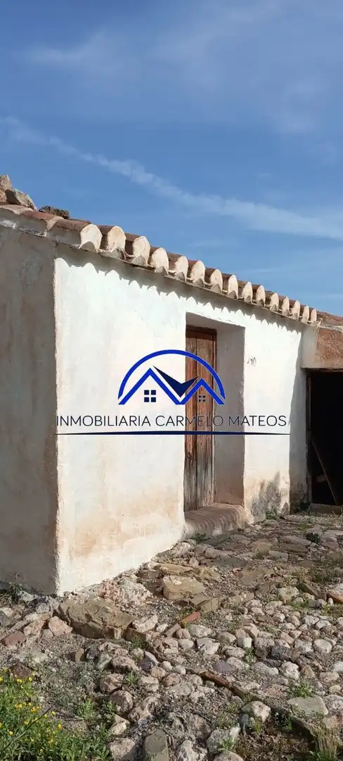 Land for sale in Comares