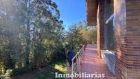 Exterior view of House or chalet for sale in Castro-Urdiales  with Terrace