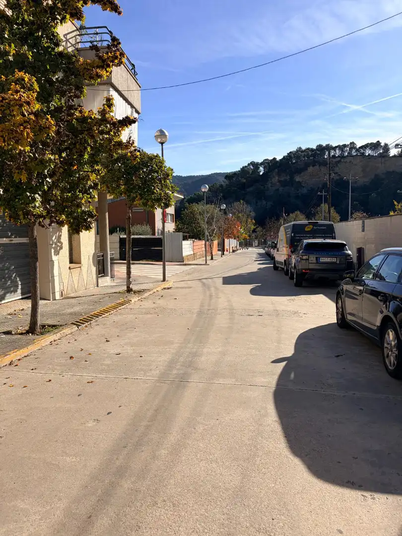 Vista exterior de Piso en venta en La Pobla de Claramunt con Trastero, Amueblado y Horno