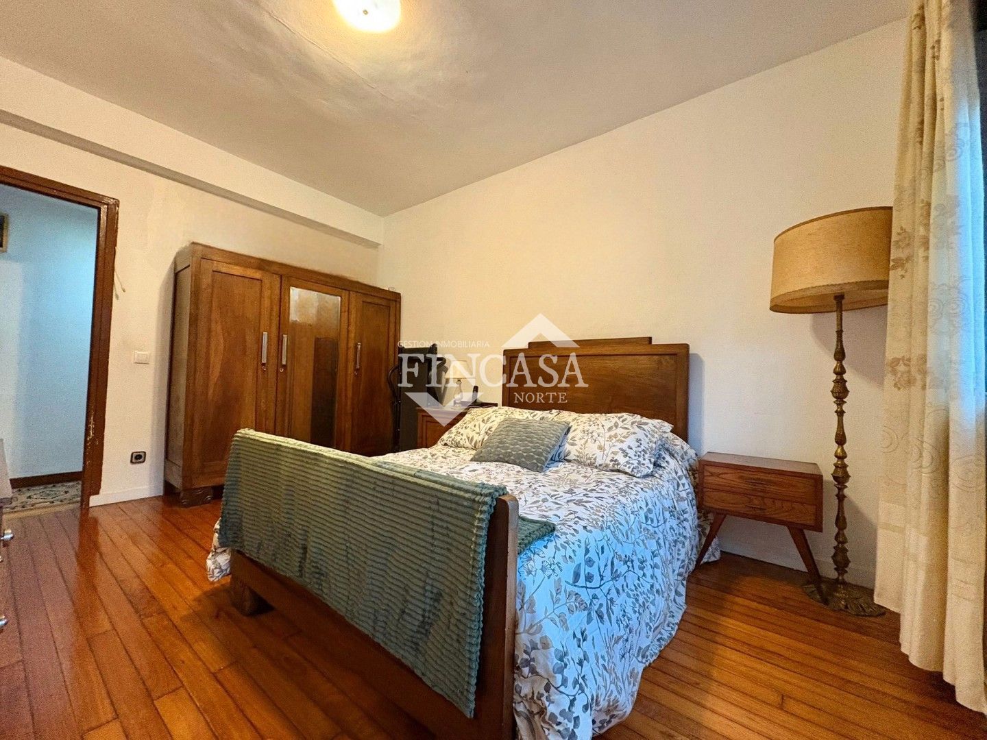 Flat for sale in Calle la Magdalena, 7