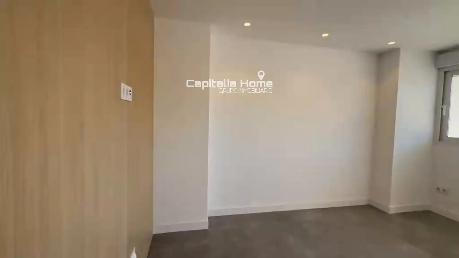 Attic for sale in Alcoy / Alcoi  with Terrace and Storage room