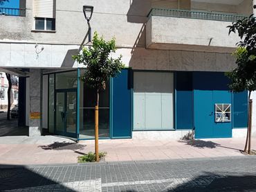 Local comercial en venda a Estepona Pueblo