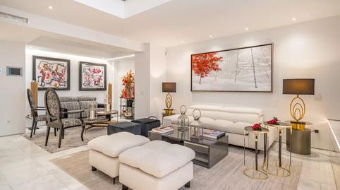 Photo 2 of Flat to rent in Jerónimos, Madrid