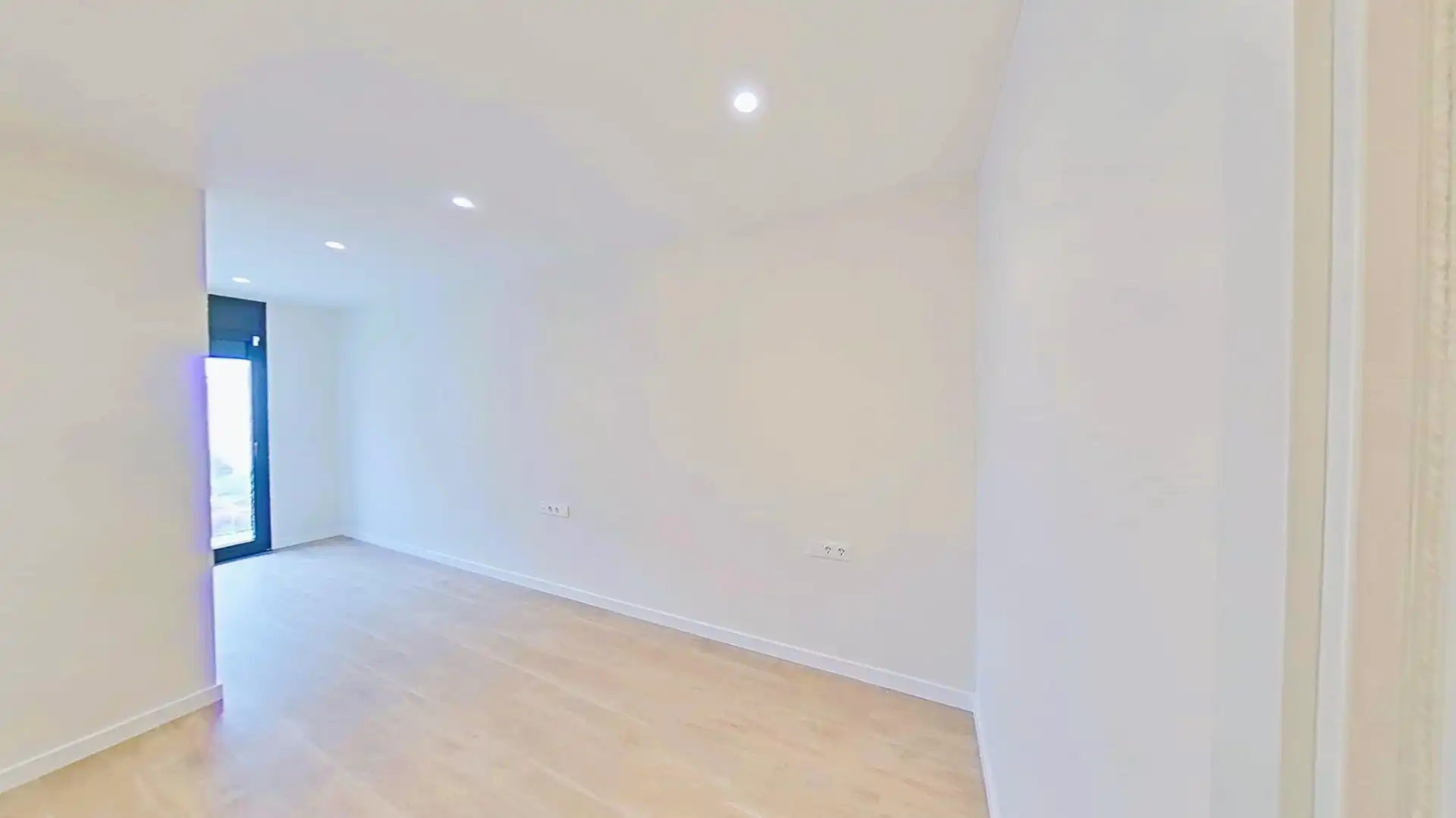 Flat for sale in Cubelles  with Air Conditioner, Heating and Private garden