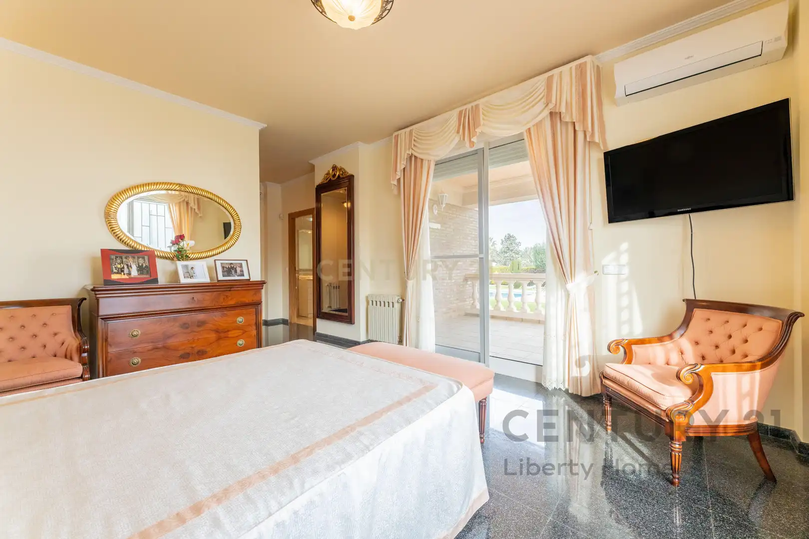 Detached house with pool for sale in Carrer Bernat i Baldoví, Torrent, Spain, imagen 21