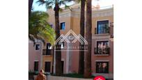 Vista exterior de Dúplex en venda en Dos Hermanas amb Aire condicionat i Jardí privat