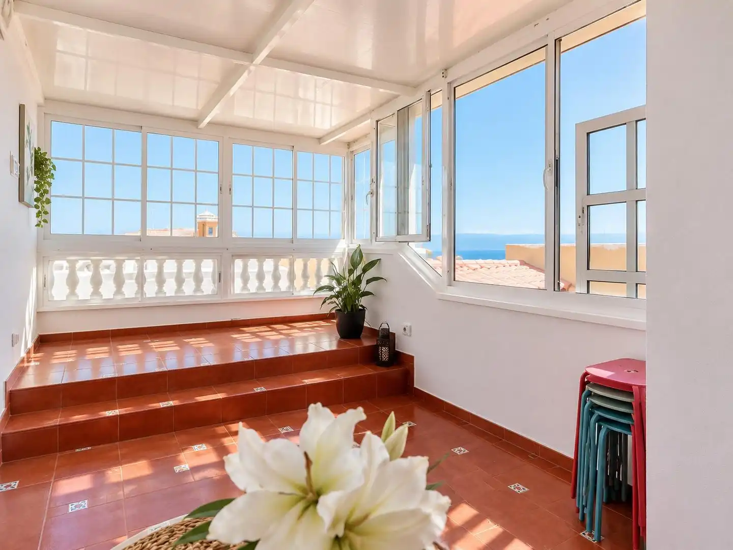 Semi-detached house with terrace for sale in La Garita - Marpequeña