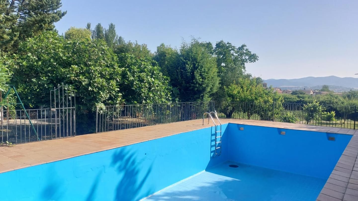 Swimming pool of Land for sale in Egüés