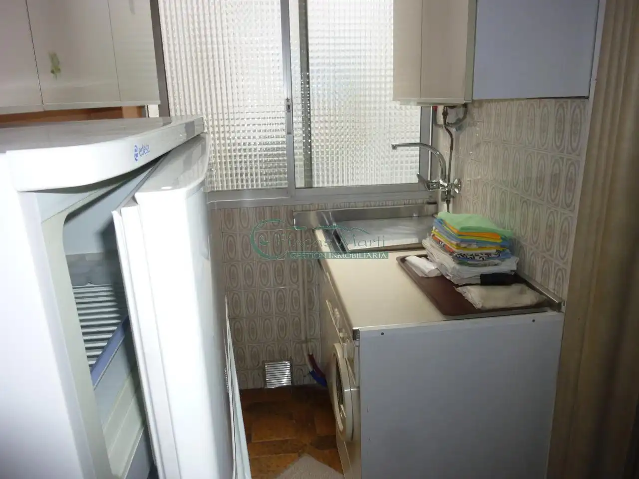 Cocina de Piso de alquiler en Vigo  con Calefacción, Trastero y Amueblado
