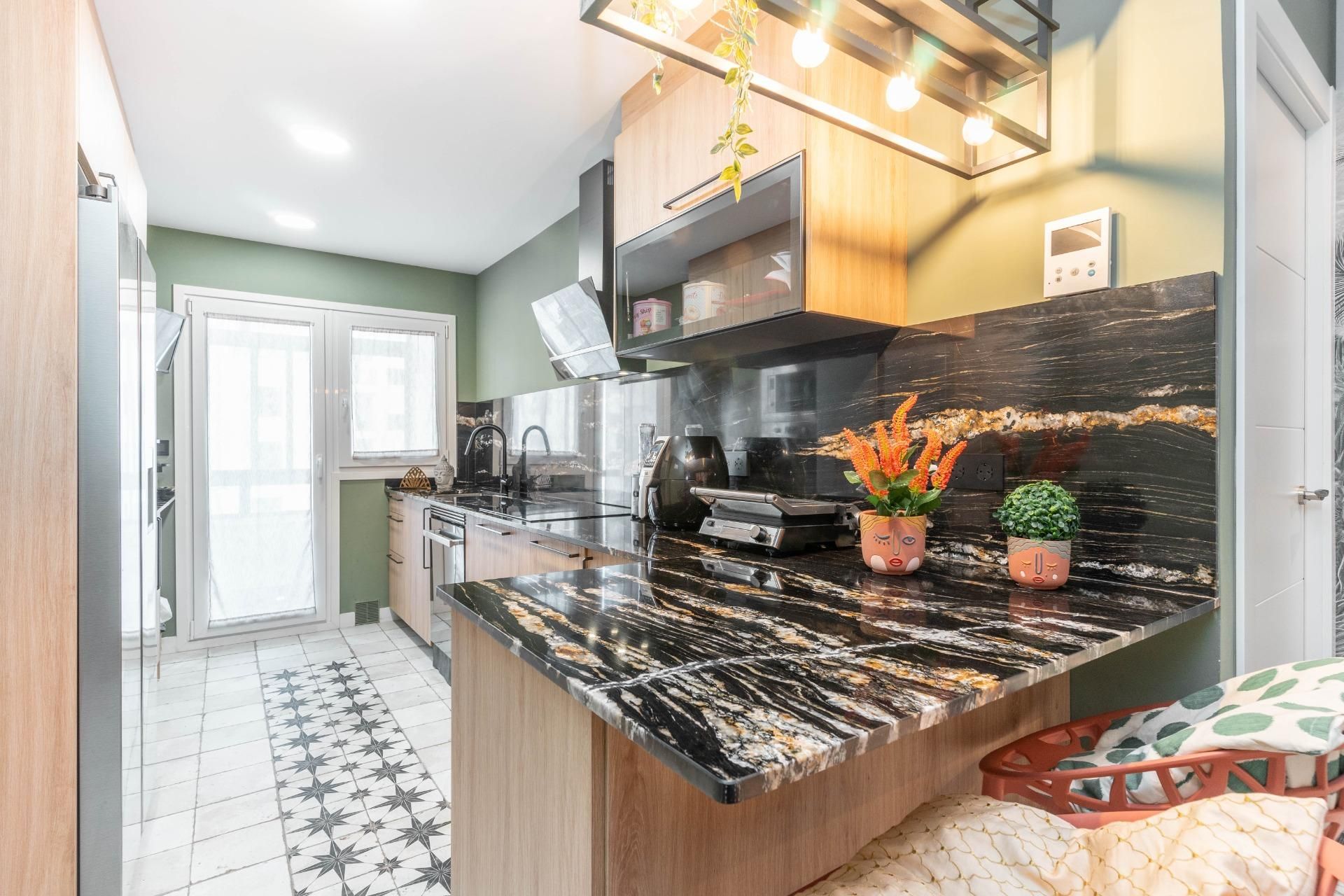Kitchen of Flat for sale in Oviedo   with Heating and Balcony