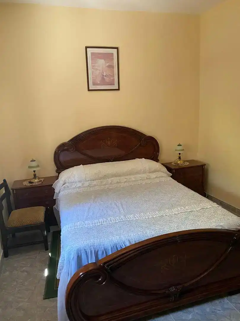 Dormitori de Casa o xalet en venda en Valencia de Alcántara amb Aire condicionat i Balcó