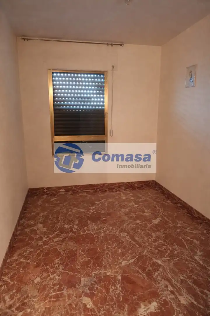 Pis amb ascensor en venda a Martos, imagen 2