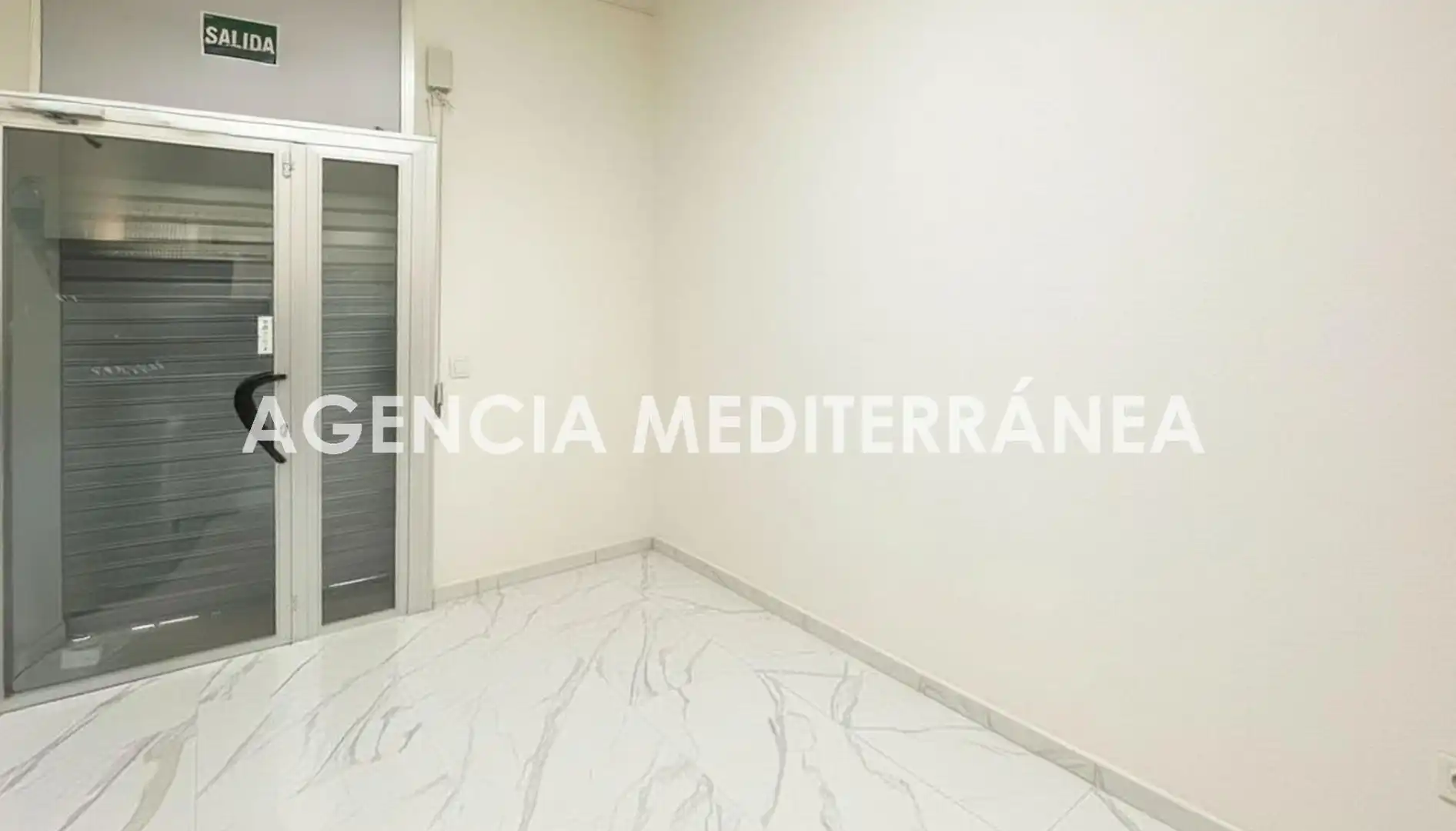 Local en venda en Valencia amb Aire condicionat