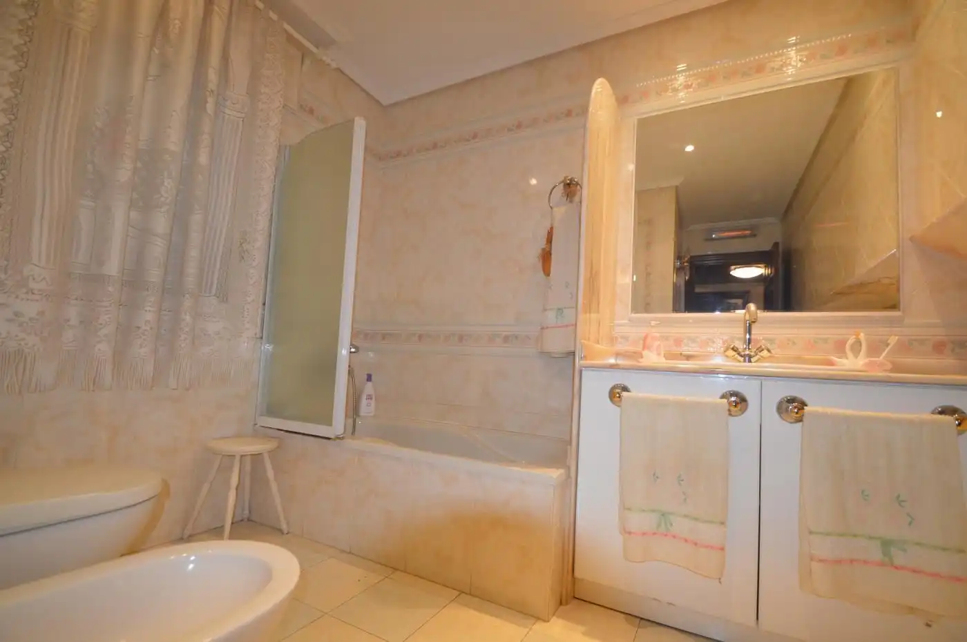 Bany de Casa o xalet en venda en Vinaròs amb Aire condicionat, Jardí privat i Terrassa