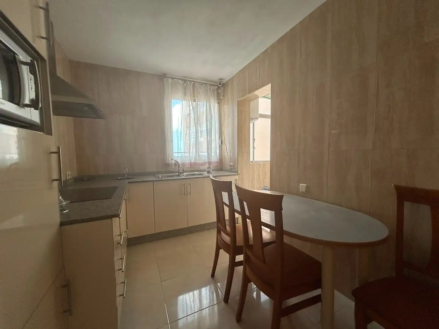 Cocina de Piso en venta en Las Palmas de Gran Canaria con Terraza