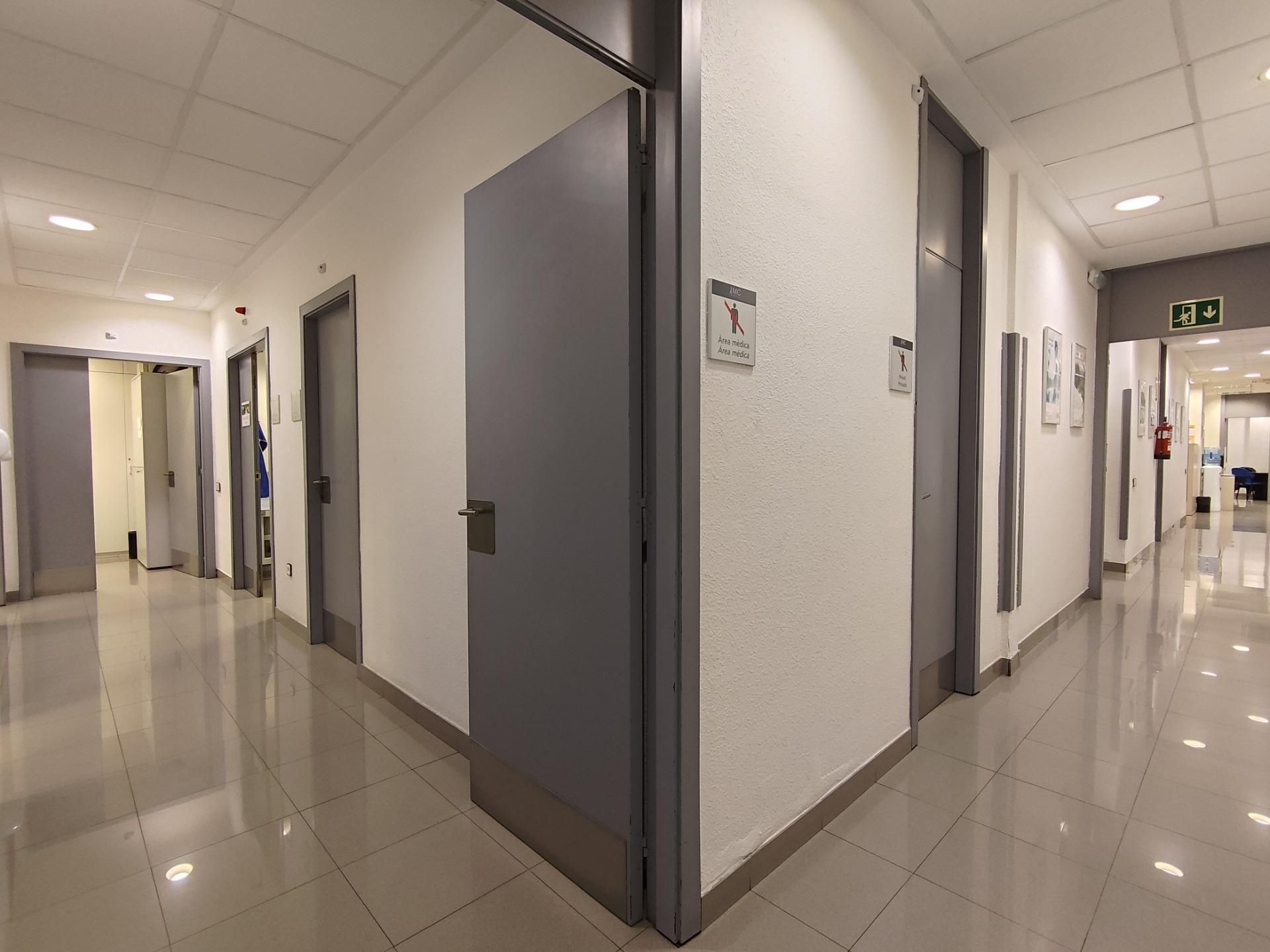 Premises for rent in  ALGUER, Nou Eixample Sud