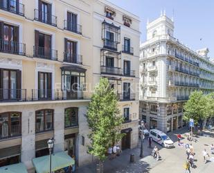 Vista exterior de Apartament en venda en  Madrid Capital amb Aire condicionat, Calefacció i Balcó