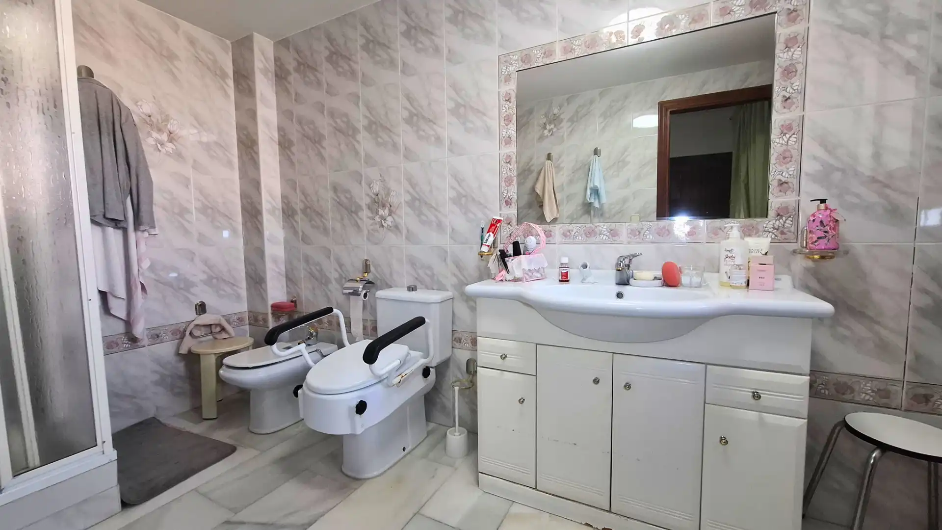 Baño de Casa o chalet en venta en Córdoba con Aire acondicionado, Jardín privado y Terraza
