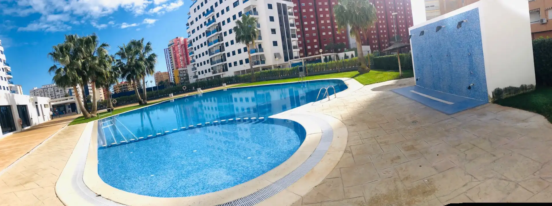 Piscina de Apartamento en venta en La Pobla de Farnals con Aire acondicionado, Calefacción y Jardín privado