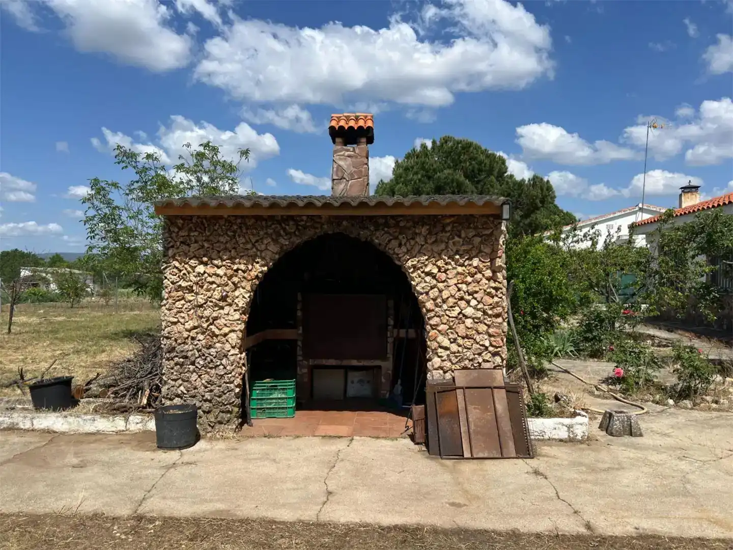 Vista exterior de Finca rústica en venda en Santa Cruz del Retamar amb Piscina