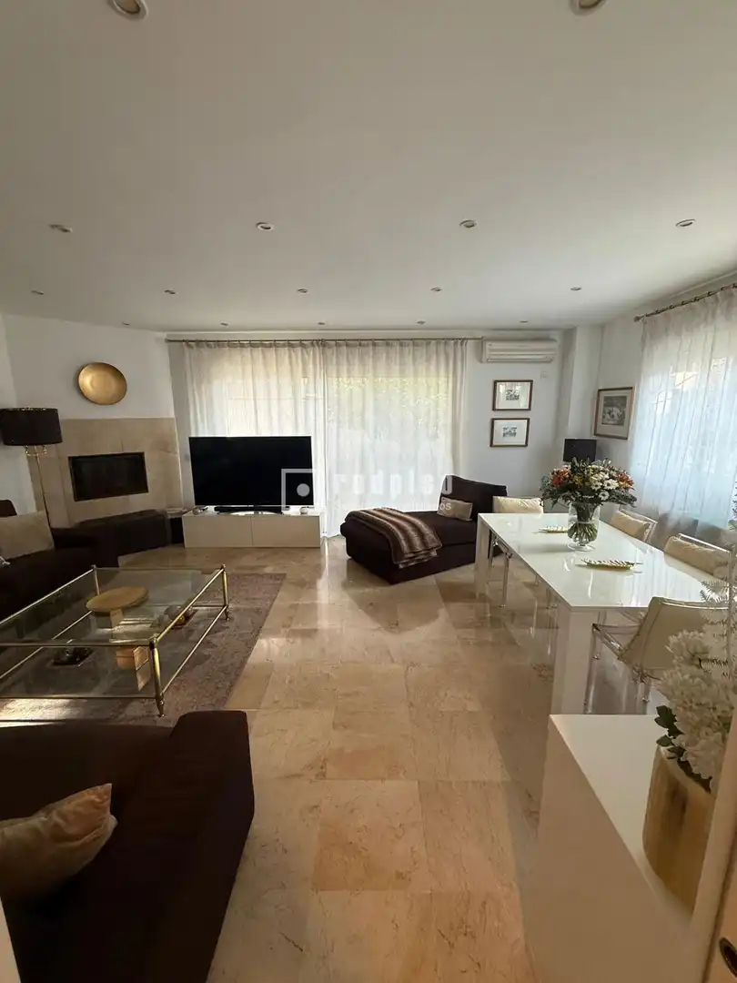 Houses for sale in Cañada - Mancha Amarilla
