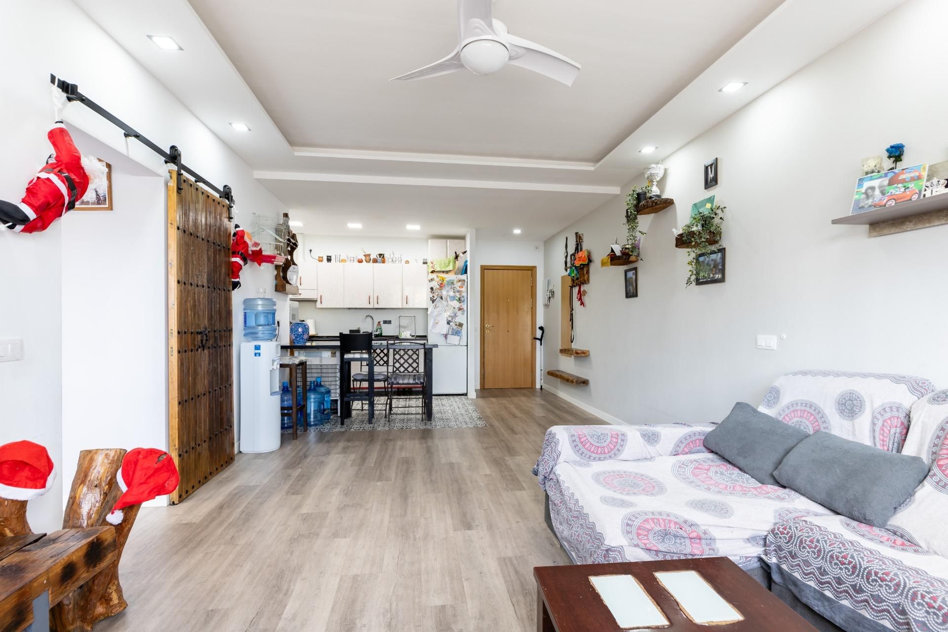 Piso en venta en  Palma de Mallorca con Terraza y Balcón