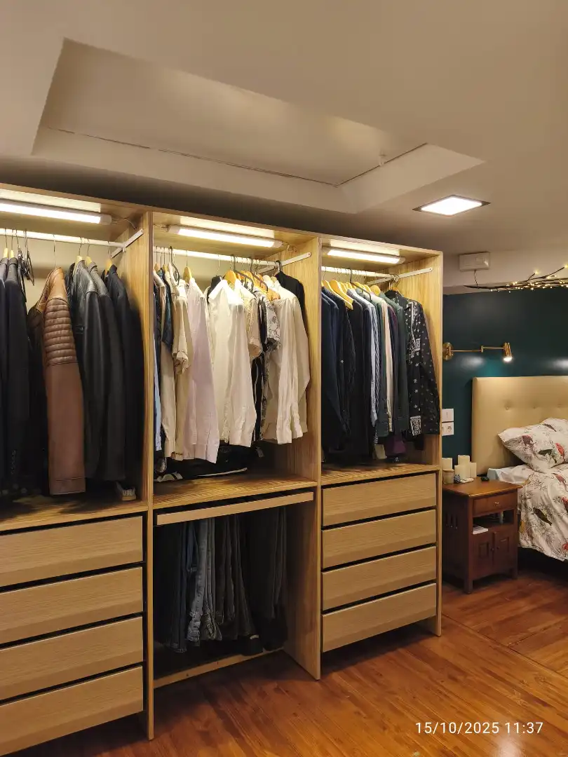 Schlafzimmer von Geschaftsraum zum Verkauf in Bormujos mit Klimaanlage, Parkett und Möbliert