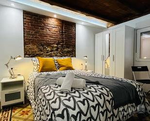 Bedroom of Flat for sale in  Barcelona Capital  with Balcony