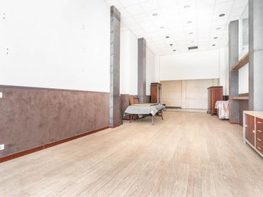 Local comercial en venta en Avenida Avenida Pablo Iglesias 50
