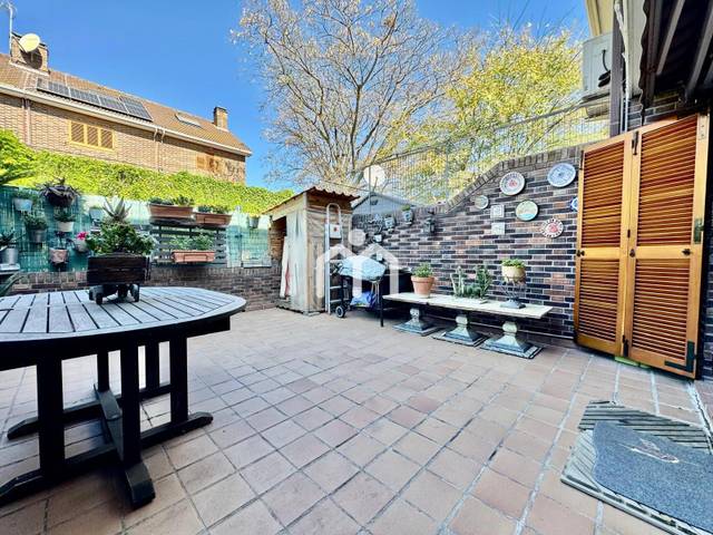 Casa-chalet en Venta en Montigalà