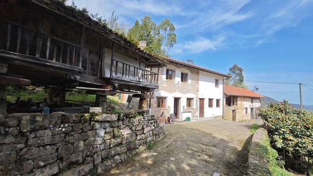 Casa-chalet en Venta en N/A en Parroquias suroccidentales