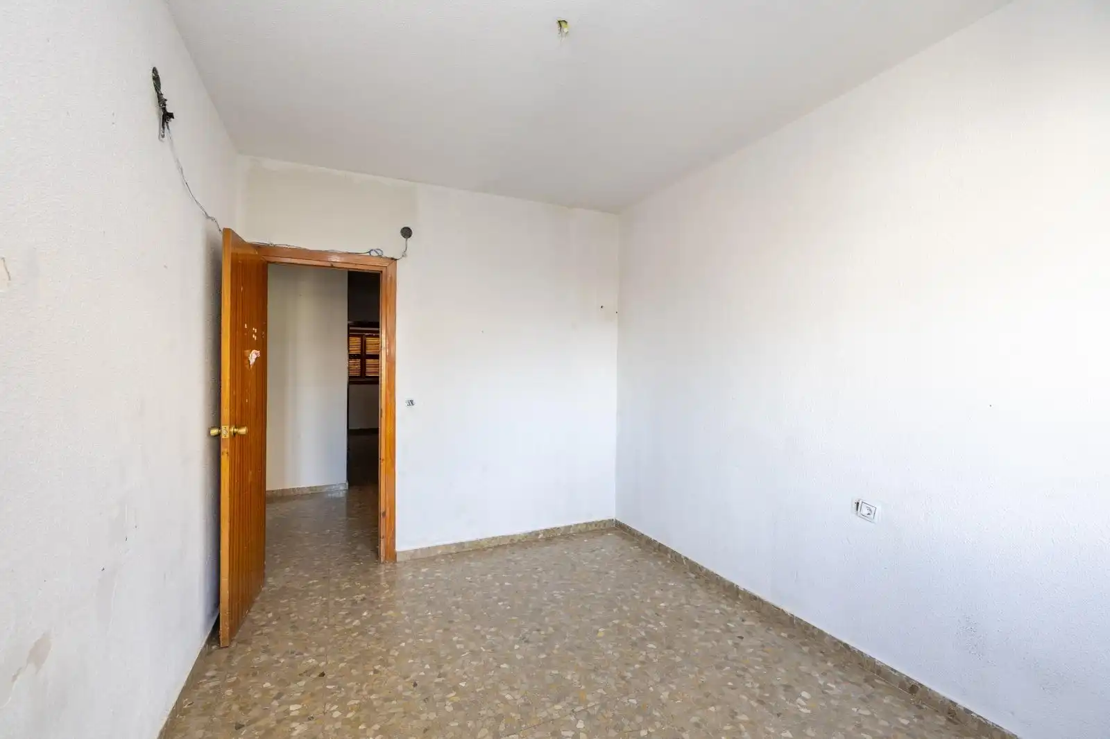 Dormitori de Casa o xalet en venda en La Zubia amb Aire condicionat, Jardí privat i Terrassa