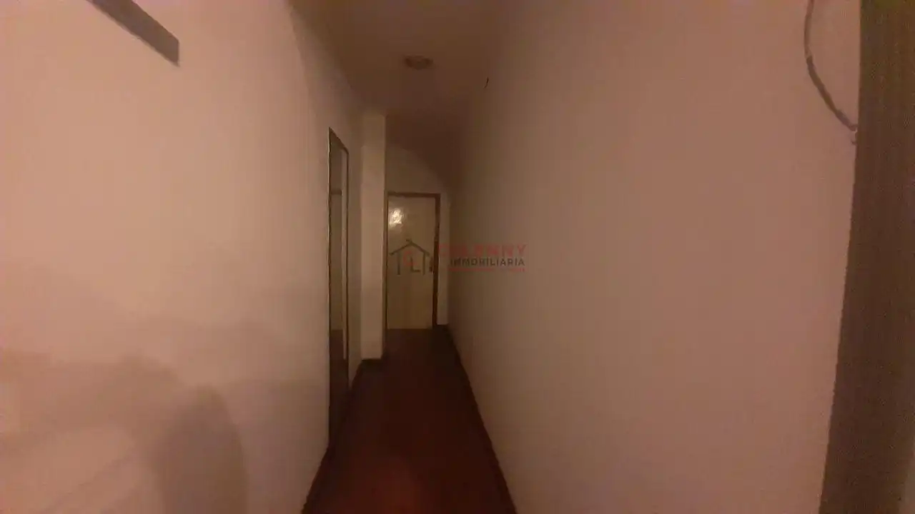 Commercial properties for rent in Toén  with Furnished