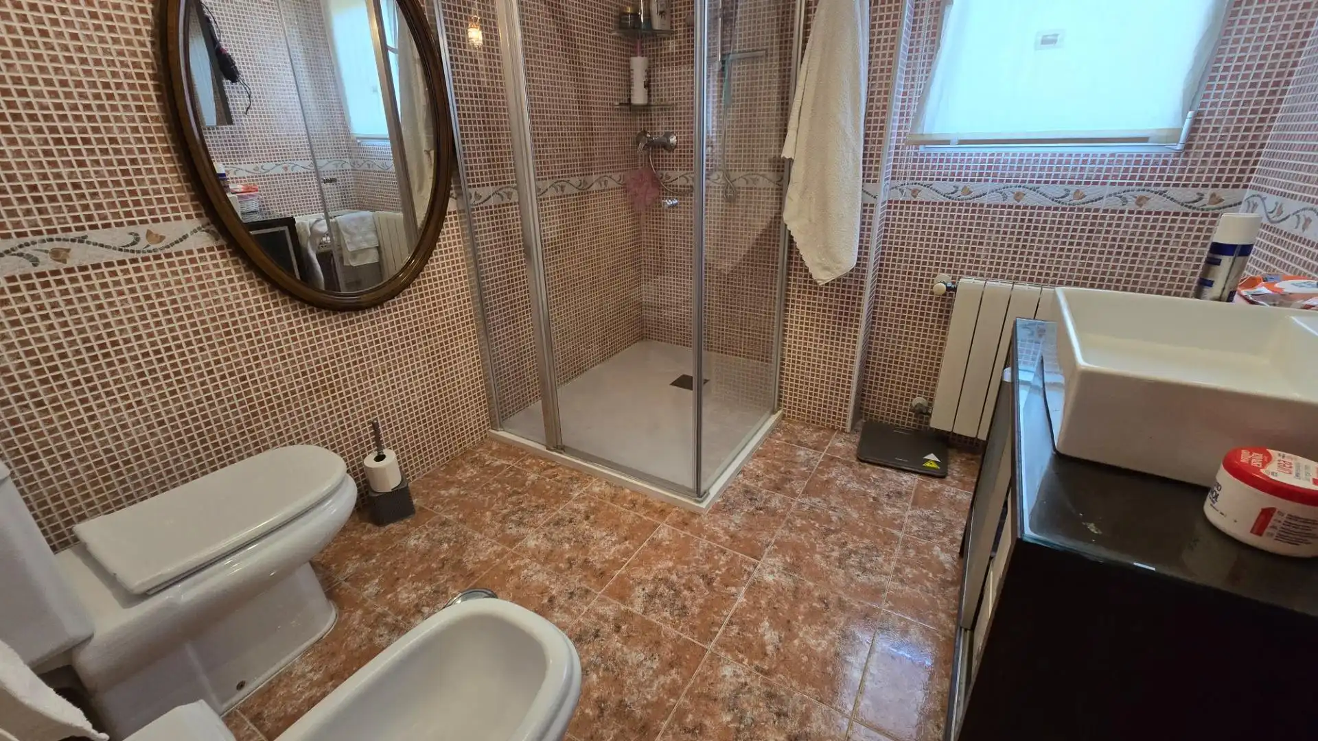 Baño de Casa o chalet en venta en Elda con Aire acondicionado, Jardín privado y Terraza
