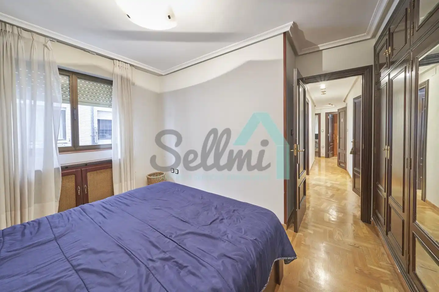 Flat for rent in Félix Aramburu, Auditorio - Seminario - Parque de Invierno