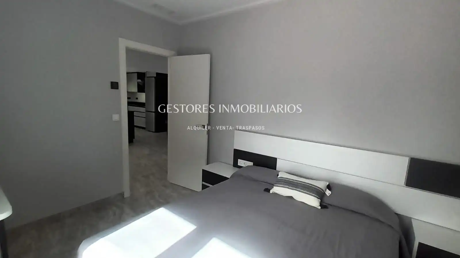 Dormitori de Casa o xalet en venda en Gaianes, Alicante