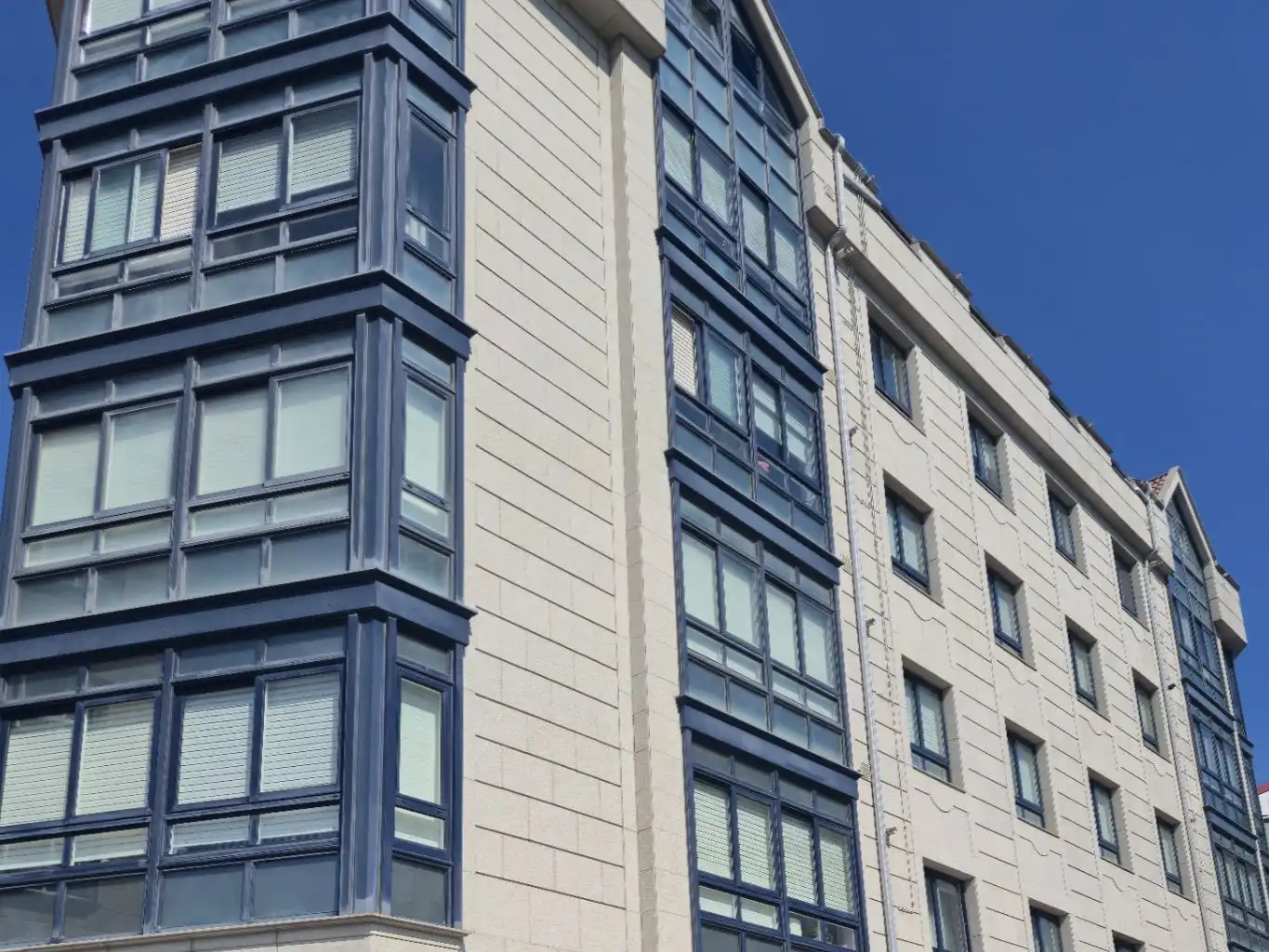 Vista exterior de Dúplex en venda en Carballo amb Terrassa