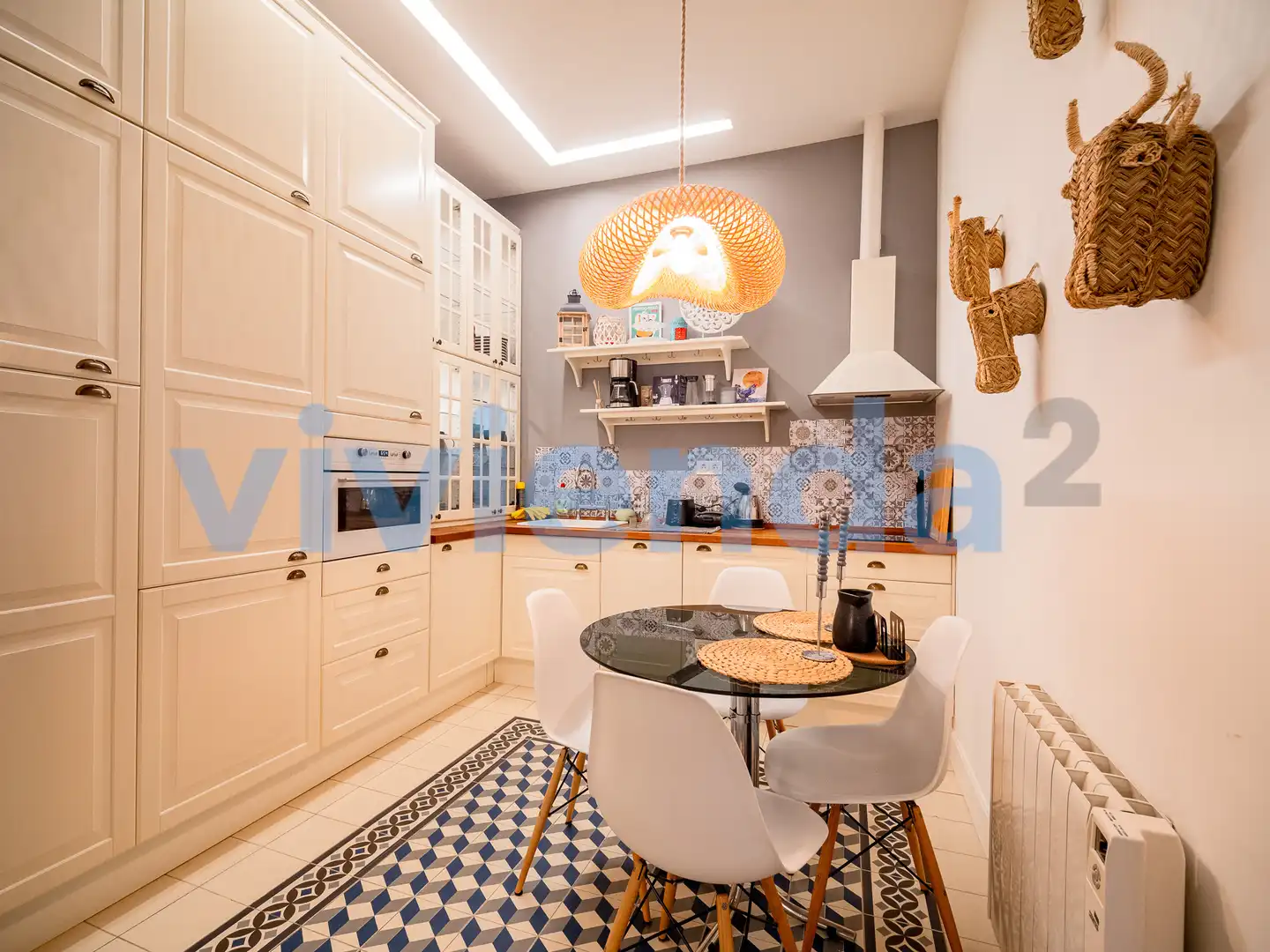Kitchen of Flat for rent in Madrid  with Air Conditioner, Heating and Balcony