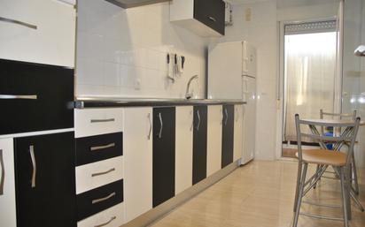 Kitchen of Flat for sale in Plasencia  with Air Conditioner and Terrace